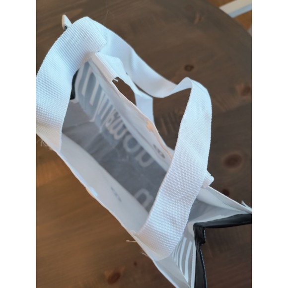 LULULEMON  Reusable Storage Bag  Medium Size Double Handle Snap close White Logo - Picture 12 of 13